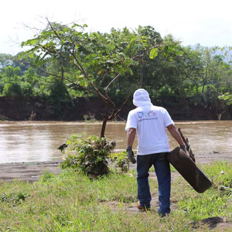 Recolección de residuos y llantas en desuso en Costa Rica